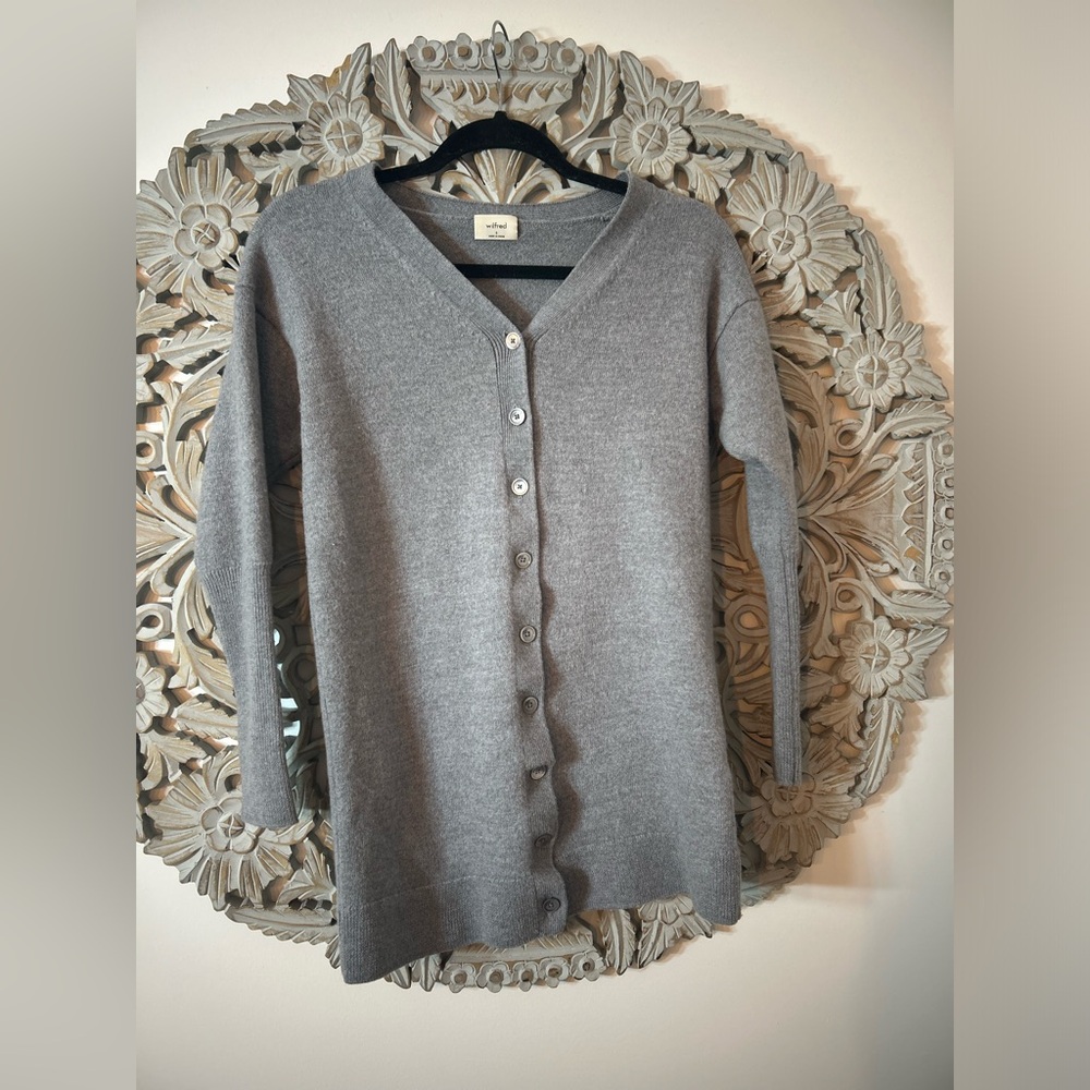 Aritzia Wilfred Heather Cardigan - Cozy Lightweight Knit Sweater - Picture 3 of 3